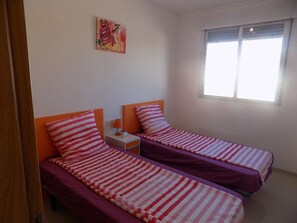 アパートメント | 2 室のベッドルーム、アイロン / アイロン台