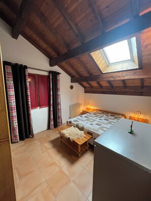3 chambres, fer et planche Ă repasser, Wi-Fi