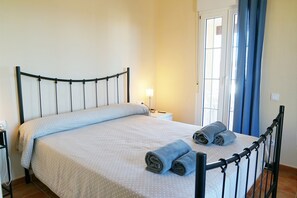 Apartment | 3 bedrooms, iron/ironing board - Seaside Duplex in Punta del Moral for 5 (Ayamonte)