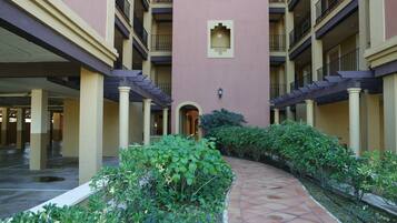 Apartment | Exterior