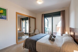 Apartment | 3 bedrooms, iron/ironing board