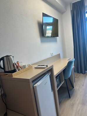 Double or Twin Room, Balcony | Desk, laptop workspace, free WiFi