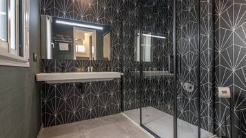 Appartement | Badkamer | Een haardroger