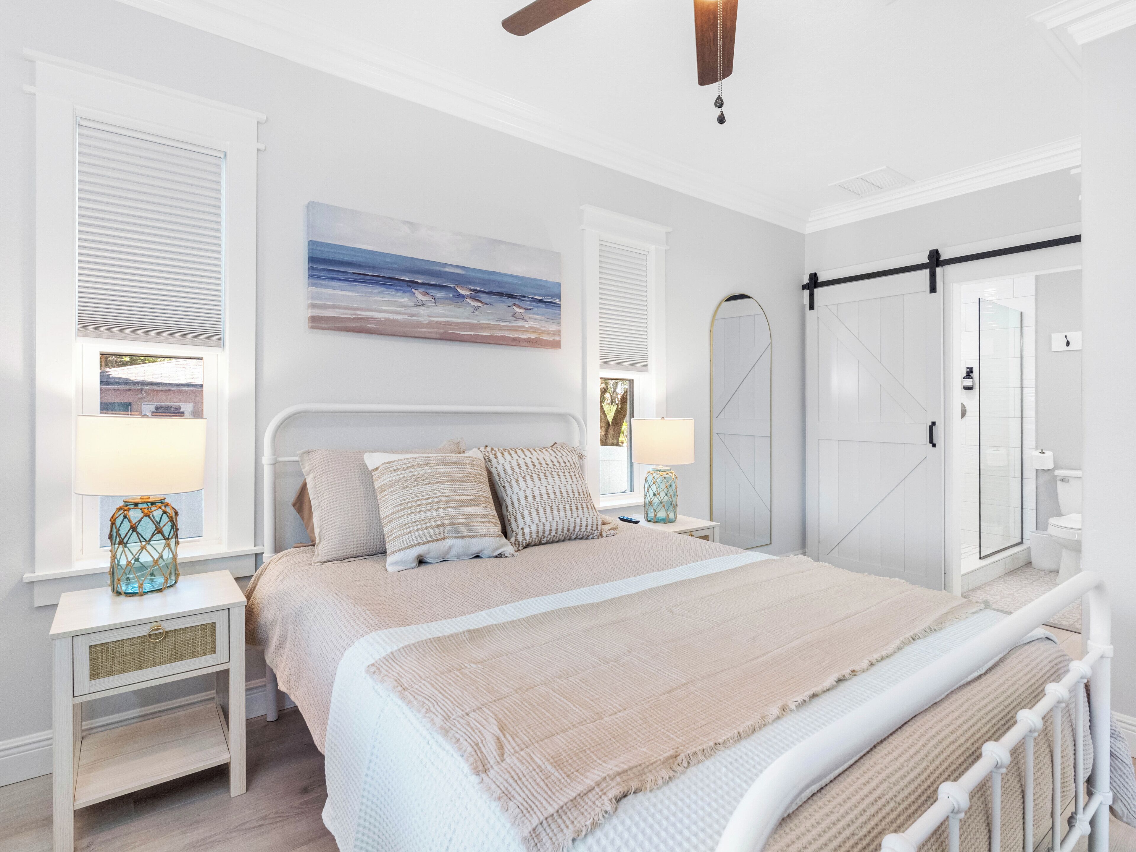 3 habitaciones, tabla de planchar con plancha y wifi gratis 