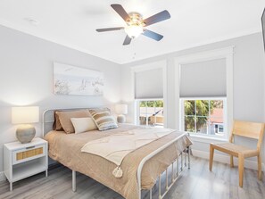 3 bedrooms, iron/ironing board, free WiFi, bed sheets