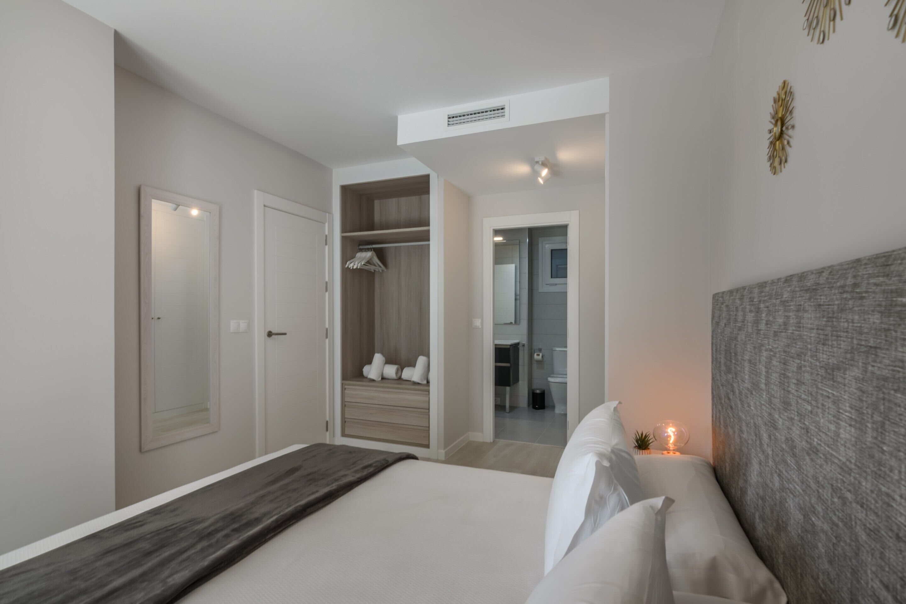 Apartment | 2 Schlafzimmer, Bügeleisen/Bügelbrett