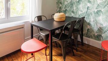 Apartment | Dining