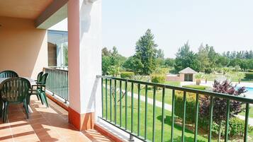 Apartamento | Opções para refeição ao ar livre