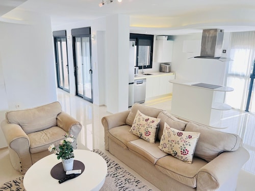 Spacious Apartment in La Zenia