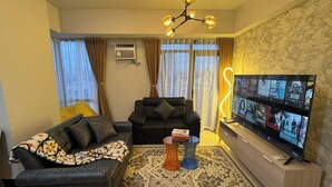 Condo, 2 chambres, accessible aux personnes à mobilité réduite, balcon | Salle de séjour