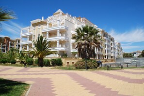 Apartment | Exterior - Apartment in Punta del Moral for 6 (Ayamonte)