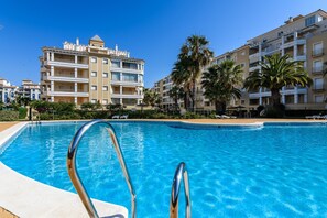 Appartement | Piscine | Piscine extérieure