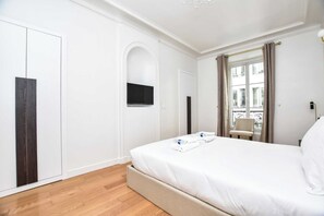 Appartement | 2 slaapkamers, een laptopwerkplek, een strijkplank/strijkijzer