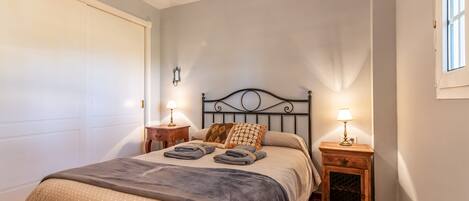 公寓 | 2 間臥室、熨斗/熨衣板