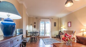 Apartment | Living room - Family Poolside Apartment (Ayamonte)