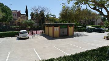 Apartment | Property grounds