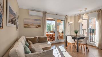 Apartment | Living room