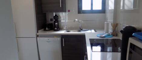 Apartment | Private kitchen