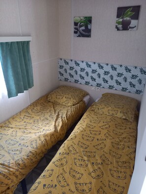 2 bedrooms, iron/ironing board, WiFi - Mobil home perigord noir 20mn from sarlat (Coux et Bigaroque-Mouzens)