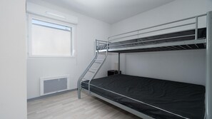 3 bedrooms, iron/ironing board - Apartment in Valras Plage With View (Sérignan)