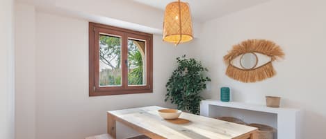 Apartment | Living room