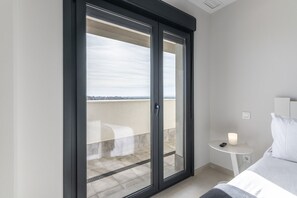 Apartment | 2 bedrooms, iron/ironing board