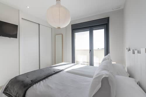Apartment | 2 bedrooms, iron/ironing board