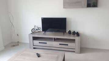 Apartment | Living room