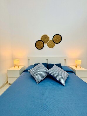 2 slaapkamers, een strijkplank/strijkijzer, wifi, beddengoed