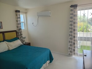 2 多间卧室、熨斗/熨衣板、WiFi、床单