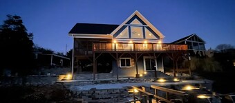 Badin Lake Retreat w/ Dock & Hot Tub!
