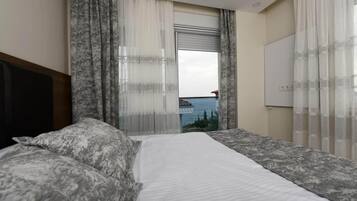 6 Schlafzimmer, Bügeleisen/Bügelbrett, WLAN, Bettwäsche