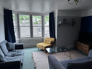 Apartment | Living room