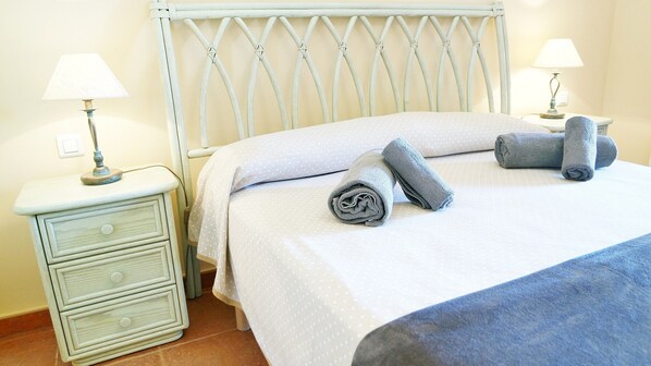 2 bedrooms, iron/ironing board - Flat Near Isla Canela Golf (Ayamonte)