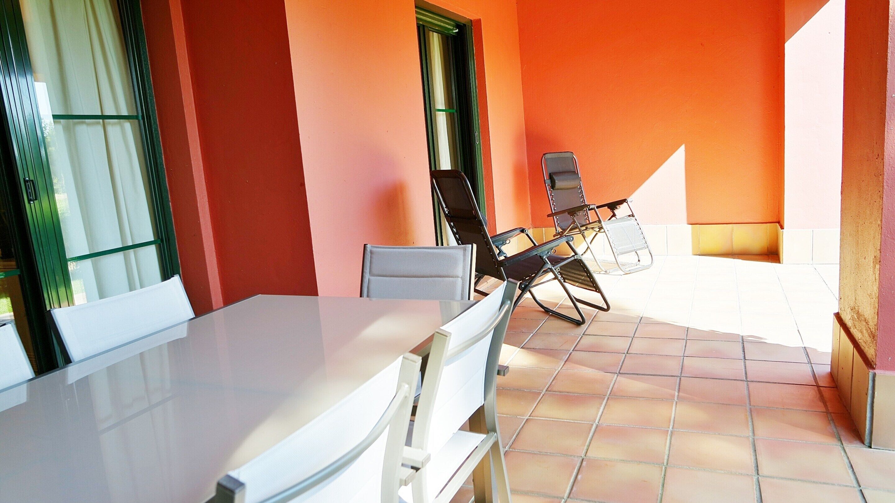 Apartment | Outdoor dining