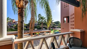 Apartment | Property grounds