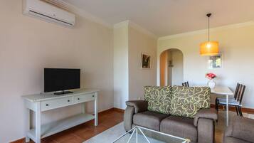 Apartment | Living room