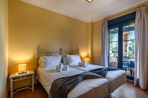 2 bedrooms, iron/ironing board - Family Apartment in Golfside Setting (Ayamonte)