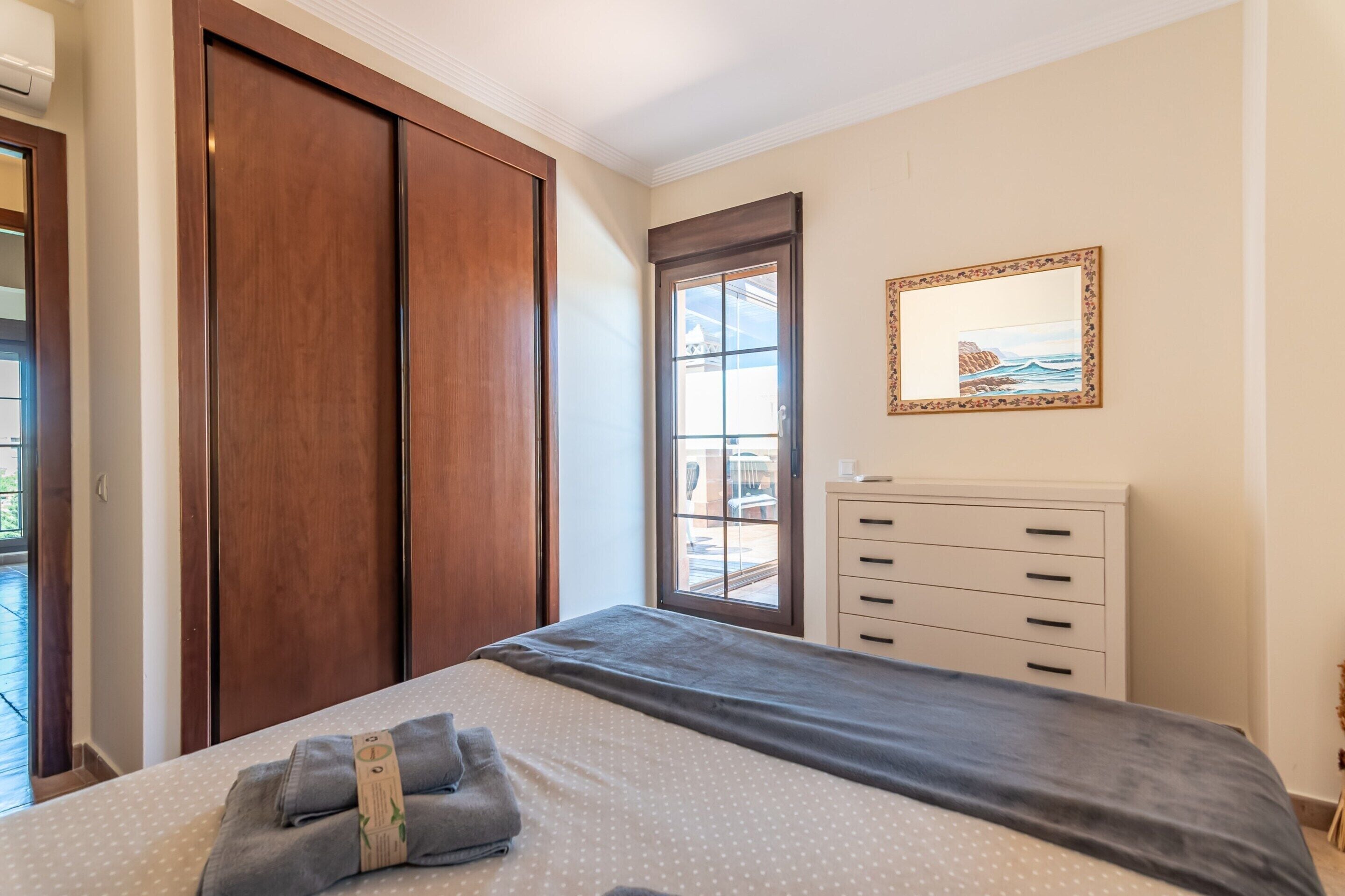 Apartment | 2 bedrooms, iron/ironing board