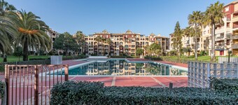 Beachfront Apartment in Isla Canela