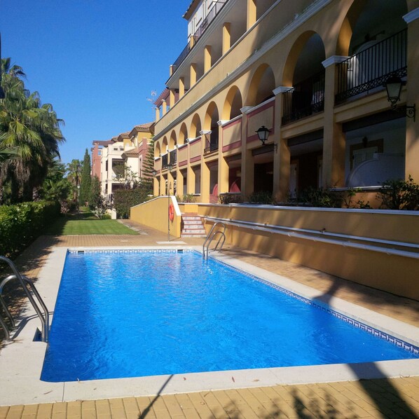 Departamento | Alberca | Alberca al aire libre 
