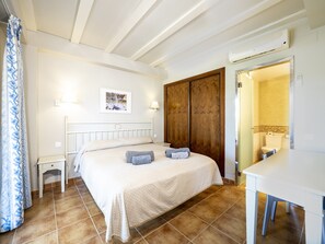 Leilighet | 2 soverom og strykejern/-brett