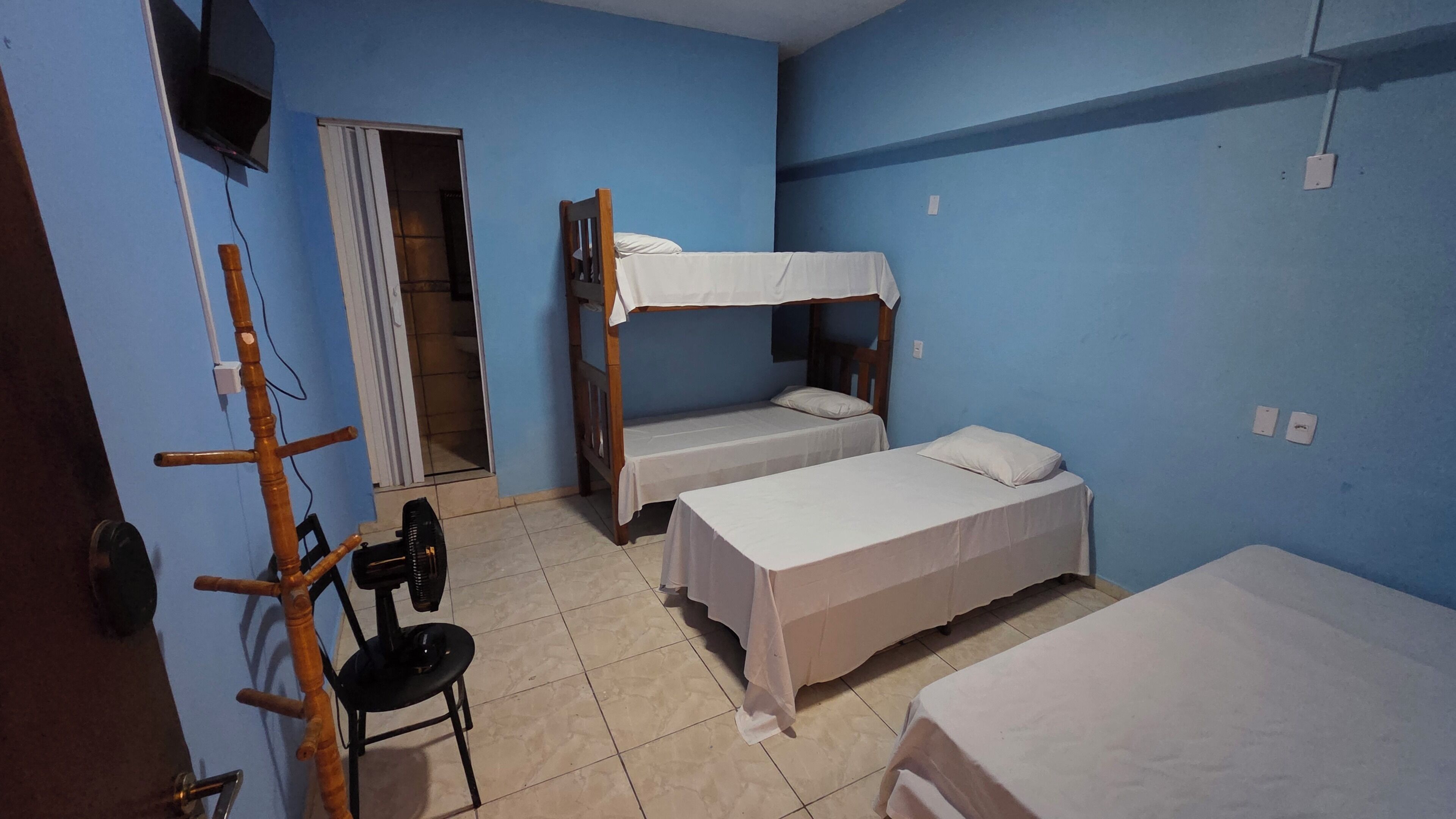 Classic Quadruple Room, Mixed Dorm | WiFi (free), bed sheets