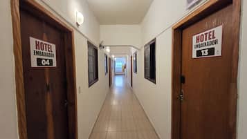Lorong
