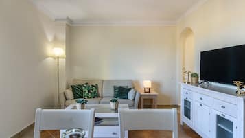 Apartment | Living room