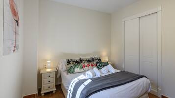 Apartment | 1 bedroom, iron/ironing board