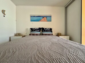 1 makuuhuone, silitysrauta/-lauta, Wi-Fi, vuodevaatteet