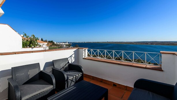 Apartment | Terrace/patio - Riverside Comfort for Families (Ayamonte)