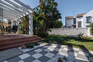 Chalet | Outdoor dining