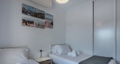 Spacious Chalet Close to the Beach
